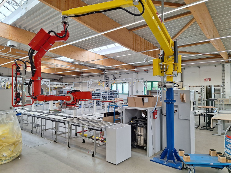 HolztechnikerInnen zu Besuch bei PALMBERG in Schönberg